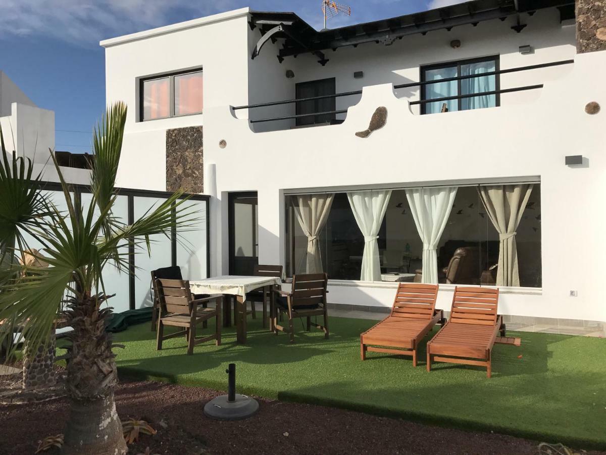 Vivienda Vacacional Casa Federico Corralejo Exteriér fotografie